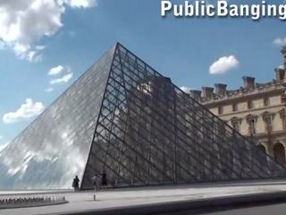 Louvre museum publiczne grupa seks trójkąt