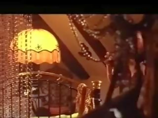 Keyhole 1975: gratis filming sucio película vídeo 75
