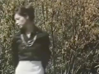Greedy 看護師 1975: 看護師 オンライン x 定格の ビデオ クリップ b5